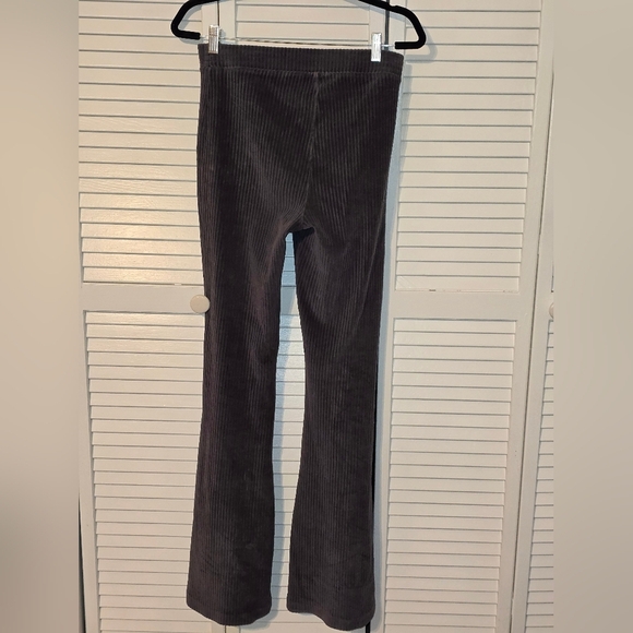 Aerie Corduroy Flare Pants β Size M Long β Soft Ribbed Lounge Pants - Picture 3 of 5